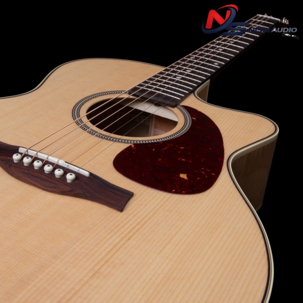 Guitar Seagull Performer CW Mini Jumbo HG Presys II