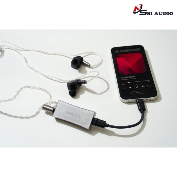 DAC / Headphone Amp Astell n Kern HC4 - made in Korea.